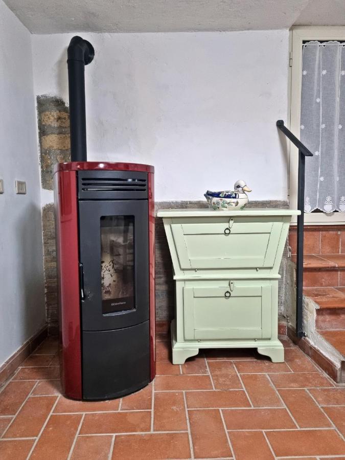 Casa Vacanze Nives Tuscania Esterno foto