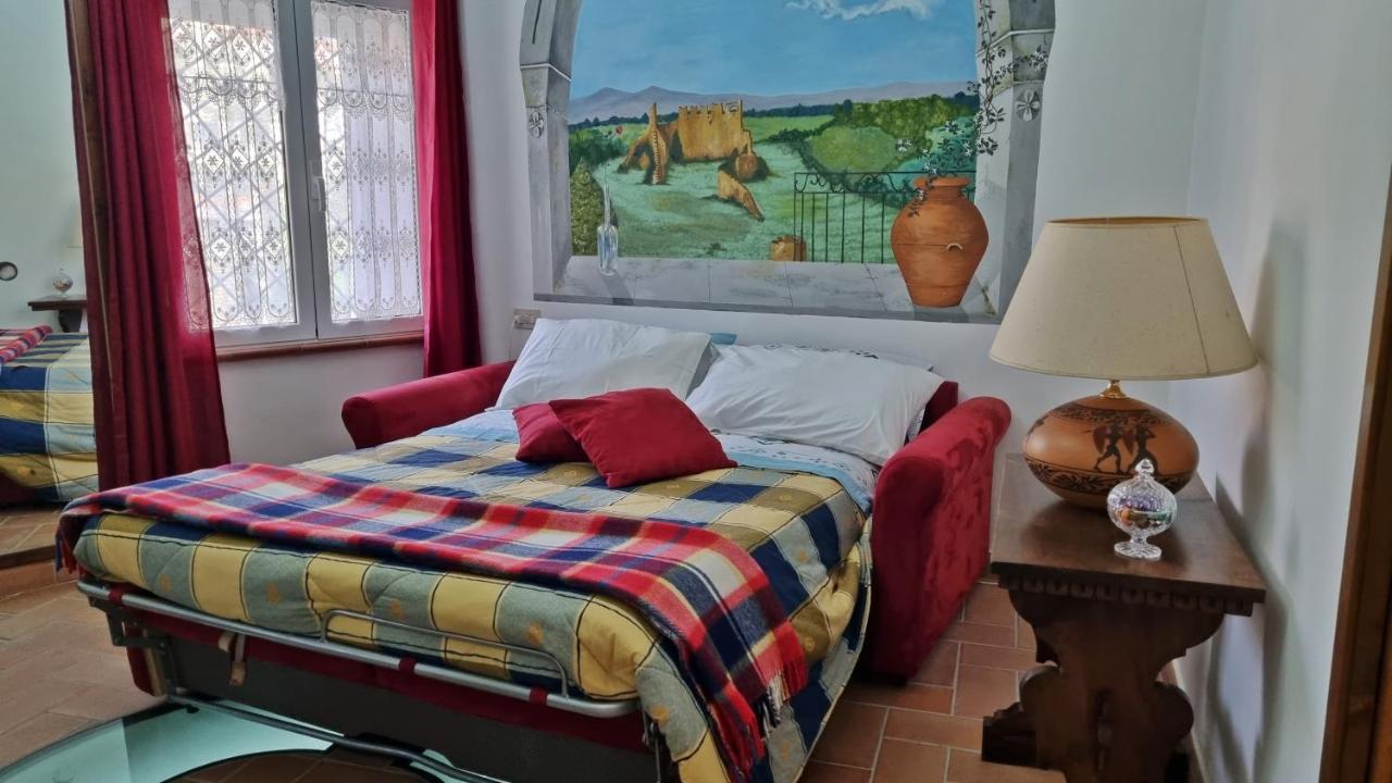 Casa Vacanze Nives Tuscania Esterno foto